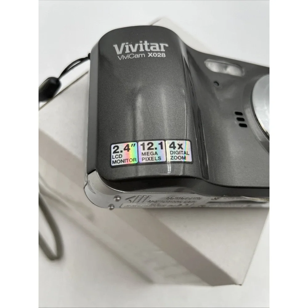 Vivitar Vivicam T027 Digital Camera 12.1MP X4 Digital Zoom Gray - Tested Working